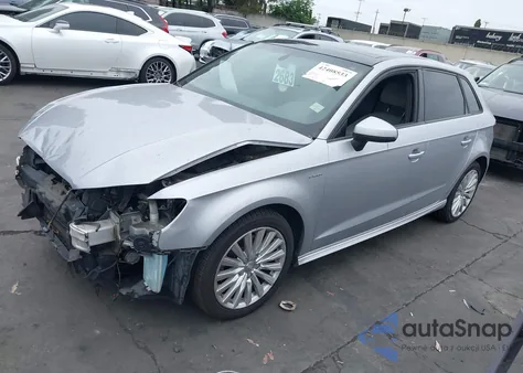 2016 Audi A3 E-Tron 1.4T Premium z USA, uszkodzony, nr VIN WAUUPBFF3GA077399